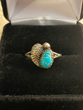 Vintage Native American Sterling Silver Turquoise Ring Size 6.75